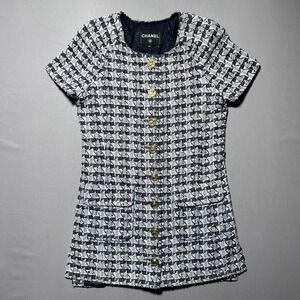 Chanel Tweed Short Sleeve Mini Dress Gold Owl Button Size 36 Navy Blue White